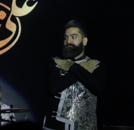 خرید و دانلود آهنگ بی کلام میرفت و آتش به دلم میزد نگاهش