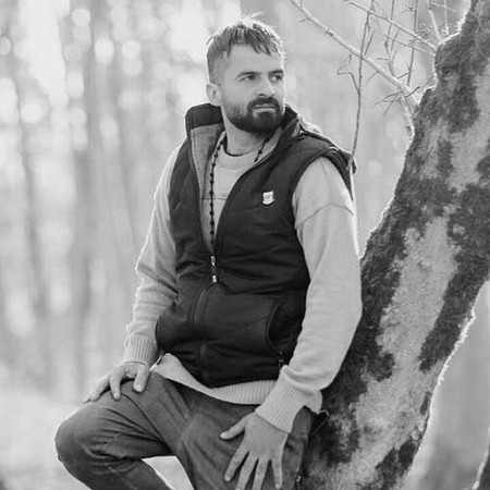 خرید و دانلود آهنگ بی کلام یکه سوار مرد میدانمه آ رفق