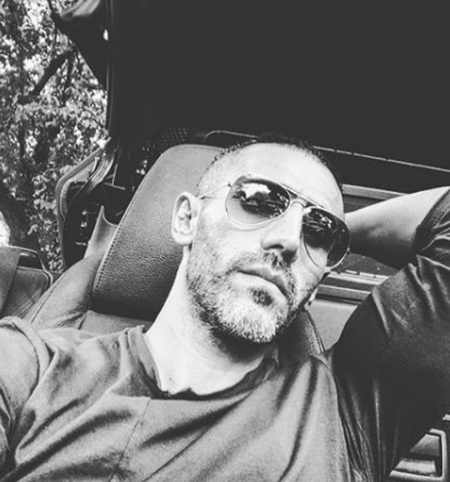 خرید و دانلود آهنگ بی کلام مرتضی اشرفی چرا بیخودی دل ببندم